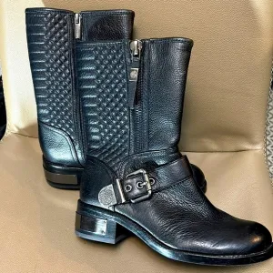 New Vince Camuto leather boots, Sz 6