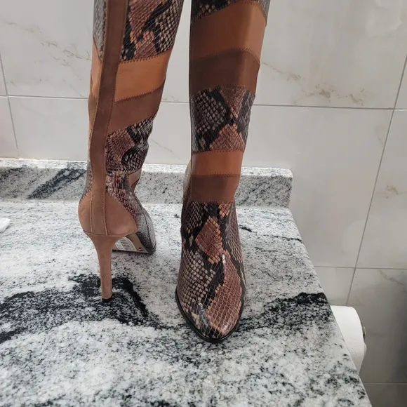 New VINCE CAMUTO Women's Saraalan Patchwork Boots Women's Shoes In Tostada