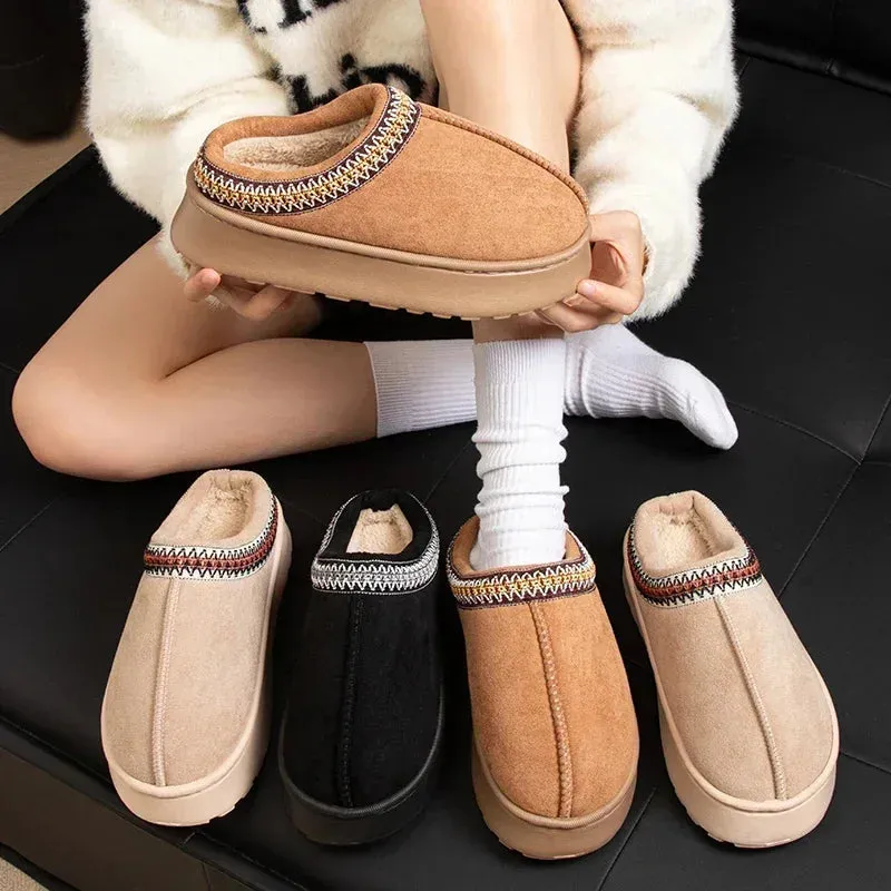 NEW Winter Woman Slippers Plush Interior Anti Slip Sole Thick Bottom Embroider Fashion  Warm Slippers Use Indoor Outdoor