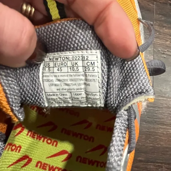 Newton Distance Elite Momentum Running Shoes - Style Code 022312 - Size 11.5