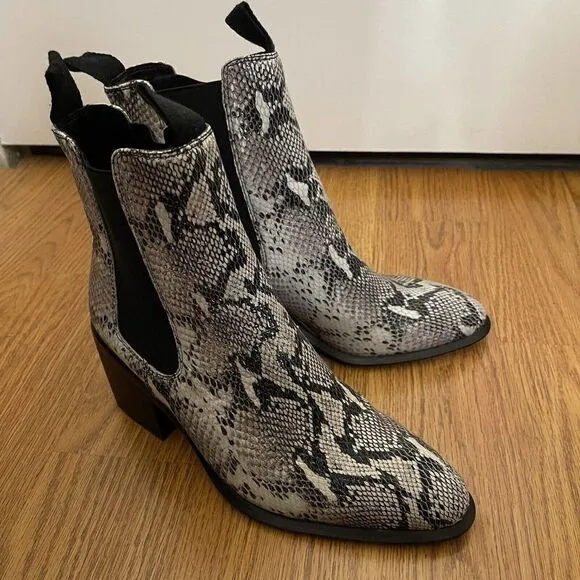 NEW! tony bianco hampton natural snake point toe western boots size US 7