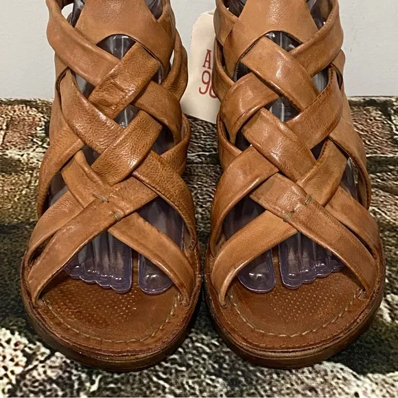 NIB AS98 Calvados Kenya Bride Sandals Size 40