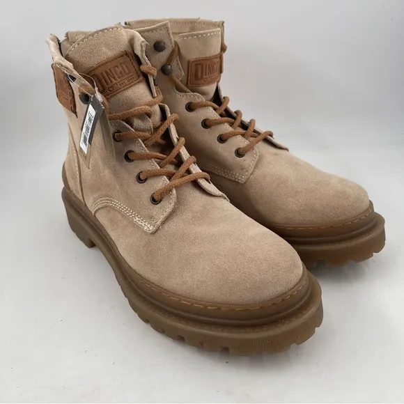 NIB! Dingo Men’s High Country Natural DI842NA Suede Work Boots - Size 10 D