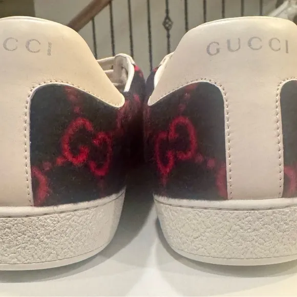 NiB Gucci Ace Sneaker in a Navy &amp; Red Velvet GG w/exaggerated R/B/R Web Detail