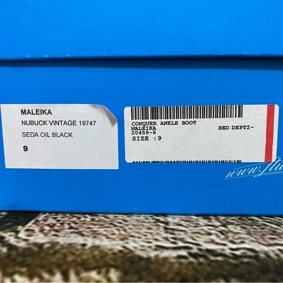 NIB John Fluevog Red Maleika Boots Size 9