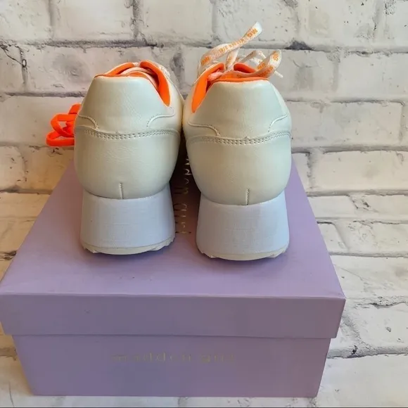 NIB Madden girl Angeles white Paris platform lace up sneakers 8.5 white &amp; orange