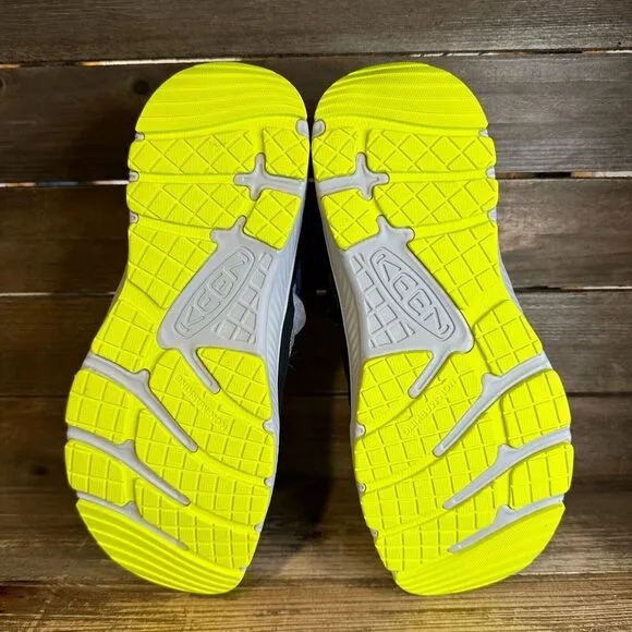 NIB‎ New Big Kids Keen Motozoa Gray Outdoor Water Hiking Shoes Sandals Size 7 Y