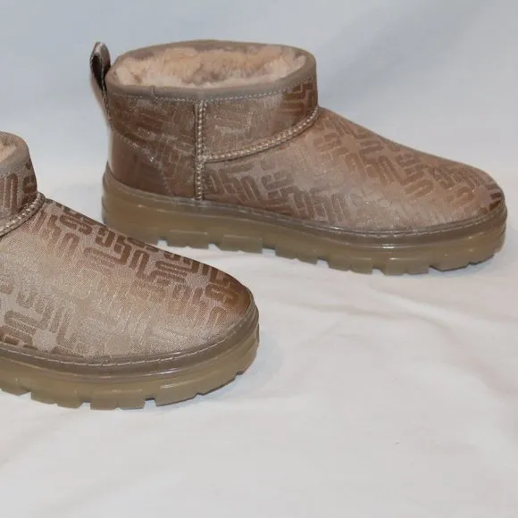NIB‎ UGG ULTRA MINI MONOGRAM TAN WOMEN'S BOOTS