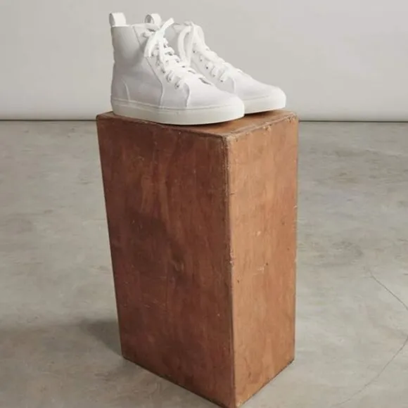 NIB Thakoon Pull On High Top Sneaker - White