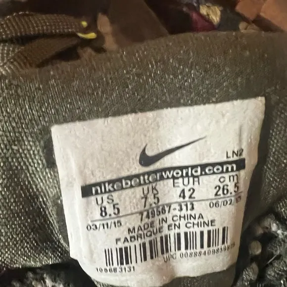 Nike  2015 Hyperdunk Premium High-Top black / camo/ neon  sneakers sz 8.5