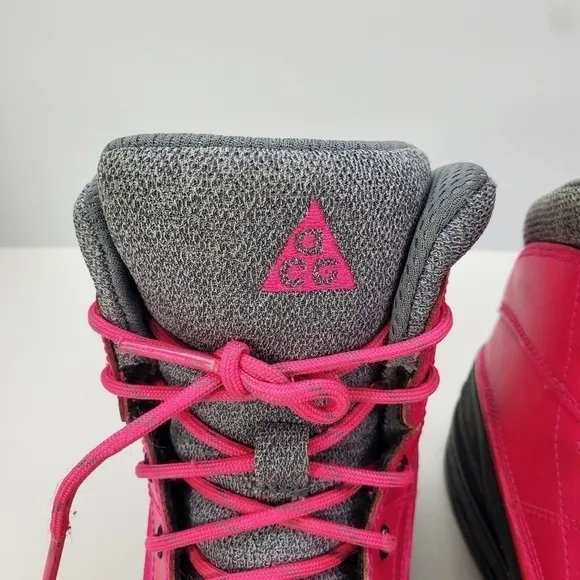 Nike ACG Boots Size 5 Youth Shoes 524876-600 Pink Black Gray Leather