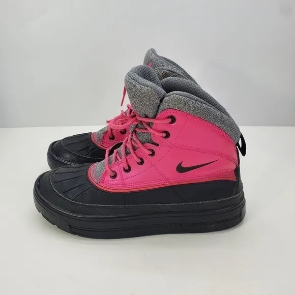 Nike ACG Boots Size 5 Youth Shoes 524876-600 Pink Black Gray Leather