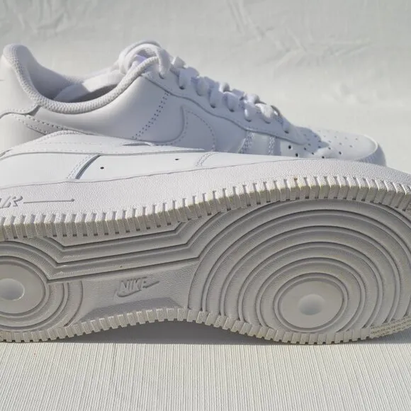 Nike Air Force 1 '07 Unisex Shoes White Size Men's 8 Women's 9.5