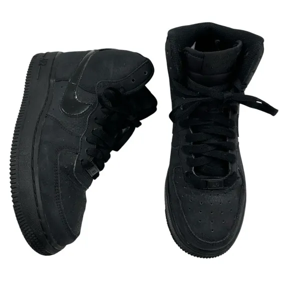 Nike Air Force 1 High Top Triple Black Sneakers