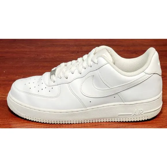 Nike Air Force 1 Low AF1 '07 Triple White - Mens Size 9 Shoes Sneakers 315122111