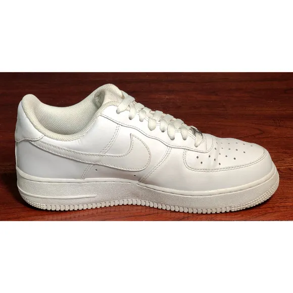Nike Air Force 1 Low AF1 '07 Triple White - Mens Size 9 Shoes Sneakers 315122111