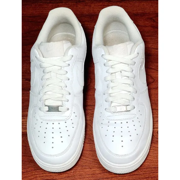 Nike Air Force 1 Low AF1 '07 Triple White - Mens Size 9 Shoes Sneakers 315122111