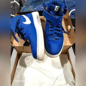 Nike Air Force 1 Mid '07 LV8 Blue High-Top Sneakers