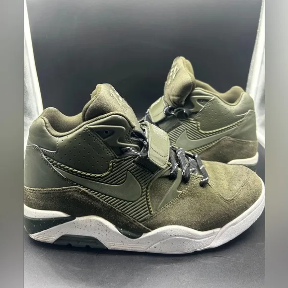 Nike Air Force 180 Cargo Khaki Size 11 Men’s