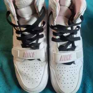 Nike Air Jodan Legacy