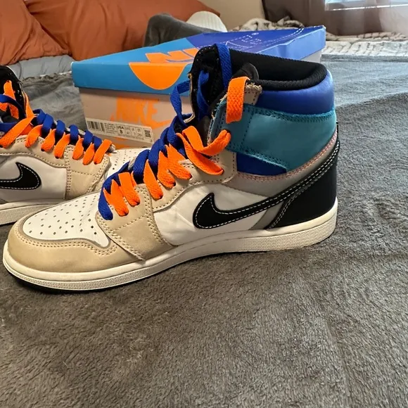 Nike Air Jordan 1 Retro High OG Prototype  High-Top Sneakers - Blue and Orange