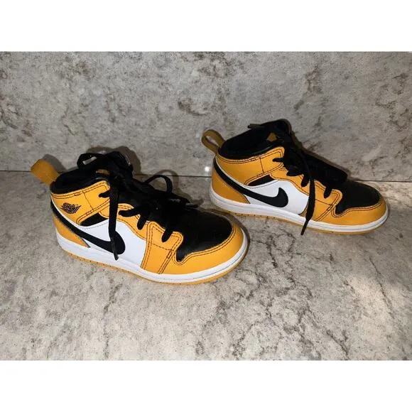 Nike Air Jordan 1 Shoes Toddler 10C Mid Taxi/Black-White