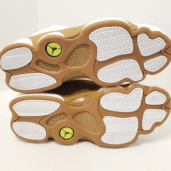 Nike Air Jordan 13 Retro 2016 Wheat White Women's Size 7 Lace Up High Top