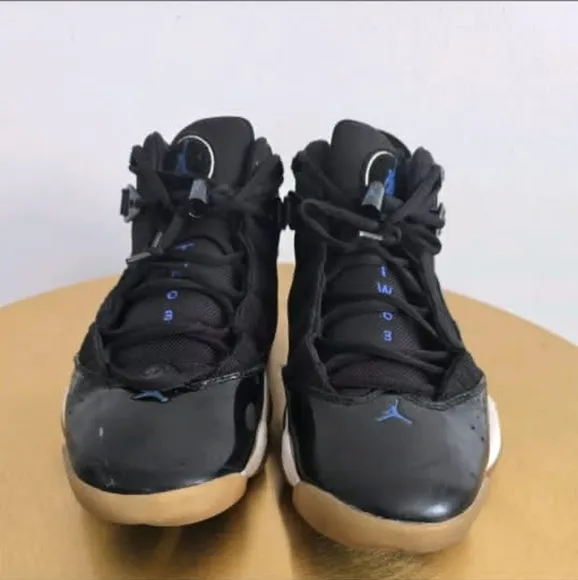 Nike Air Jordan 6 Rings Black Sneakers Size 9 🌴