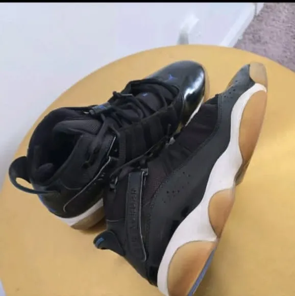 Nike Air Jordan 6 Rings Black Sneakers Size 9 🌴