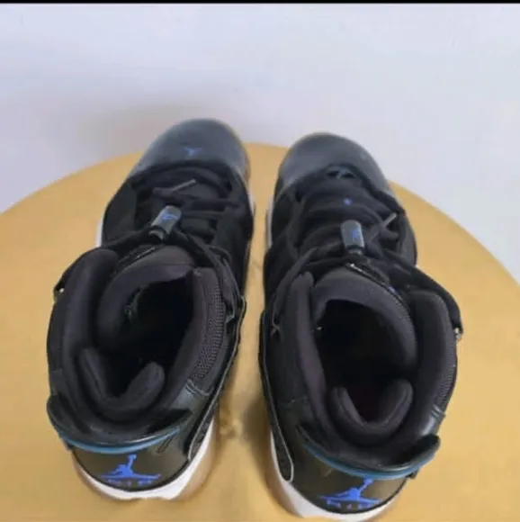 Nike Air Jordan 6 Rings Black Sneakers Size 9 🌴