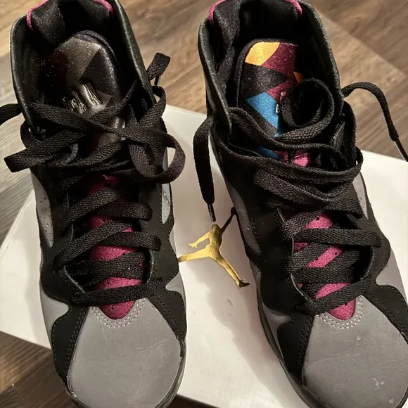 Nike Air Jordan Retro Multicolor High-Top Sneakers