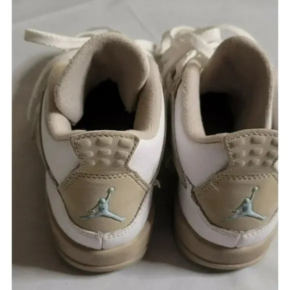 Nike Air Jordan size 12c Boys youth sneakers athletic Retro 4 White And Cream