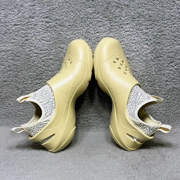 Nike Air Jordan System.23 Mens Size 9 Slip On Clogs Shoes Team Gold