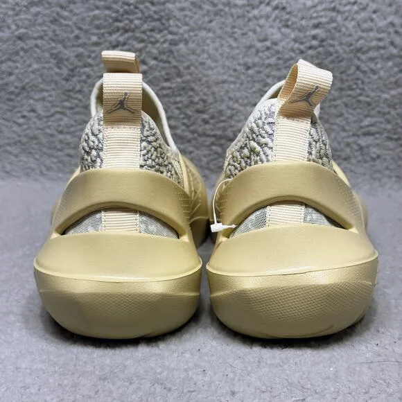 Nike Air Jordan System.23 Mens Size 9 Slip On Clogs Shoes Team Gold