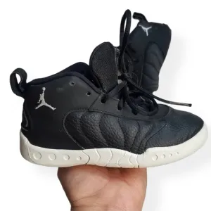 NIKE Air Jordans Black high top sneakers size 10