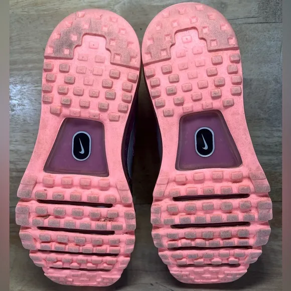 Nike Air Max 2017 Womens Size 7.5 Shoes Sneakers Bright Grape/Fire Pink