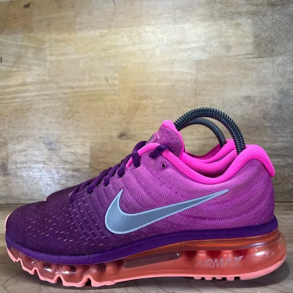 Nike Air Max 2017 Womens Size 7.5 Shoes Sneakers Bright Grape/Fire Pink