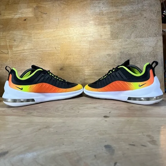 Nike Air Max Axis Premium Mens Size 10 Shoes Sneakers Black Volt/Total Orange