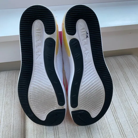Nike Air Max Dia SE sneakers