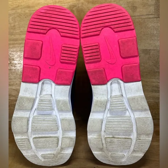 Nike Air Max Motion 2 Womens Size 8 Shoes Sneakers Blue Pink CZ7996-400