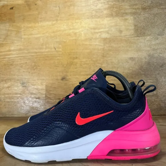 Nike Air Max Motion 2 Womens Size 8 Shoes Sneakers Blue Pink CZ7996-400