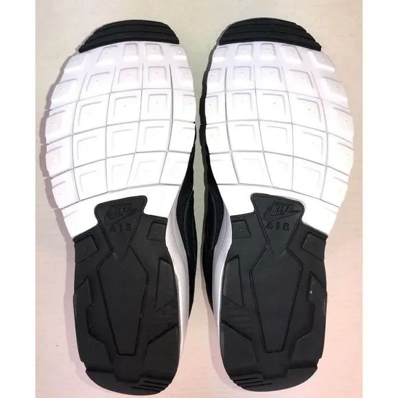 Nike Air Max Motion Black Athletic Shoe 819798-001