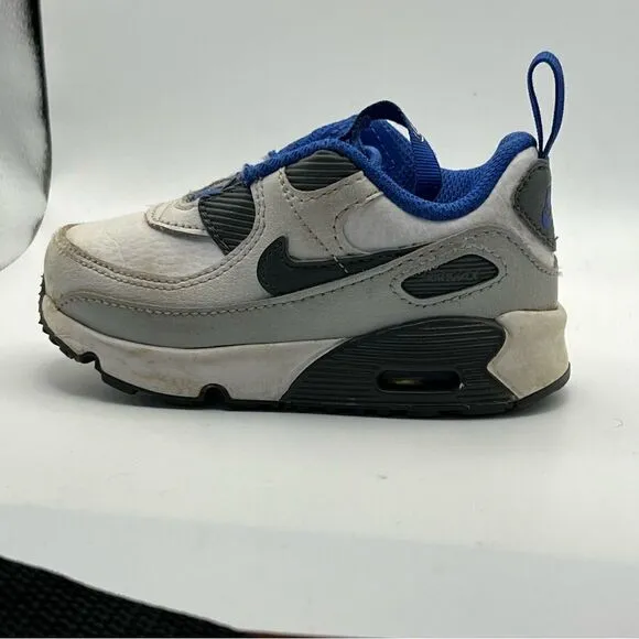 Nike air max toggle sneakers infants 6C slip on style. New without tag.