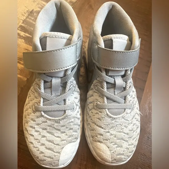 Nike Air sneakers high top basketball shoes SZ 12C