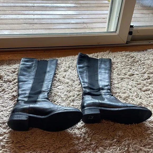 𝅺Nike Air Woman’s Black Leather Boots