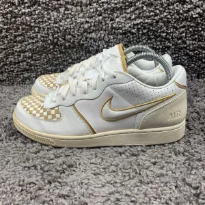 Nike Air Zoom Infiltrator Mens Size 8 White &amp; Gold Walking Sneakers