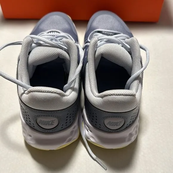 Nike Basketball Shoes Mens 13 Gray