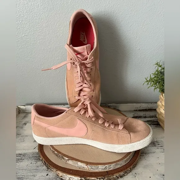 Nike Blazer Low Men Pink Suede Casual Retro Athletic Sneakers 371760-801 Sz 8.5