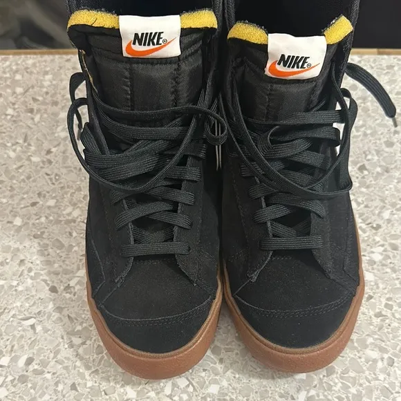 Nike Blazer Mid 77 Black White Gum Size11.5