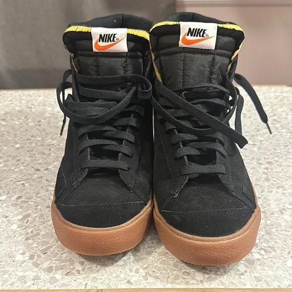 Nike Blazer Mid 77 Black White Gum Size11.5